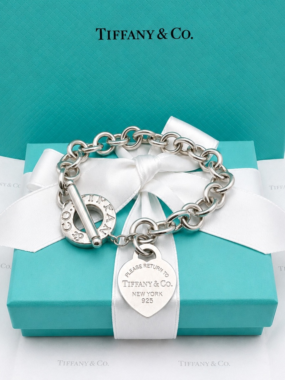 Tiffany & Co. Return to Tiffany Heart Tag Toggle Bracelet Sterling Silver Gift - Picture 10 of 11